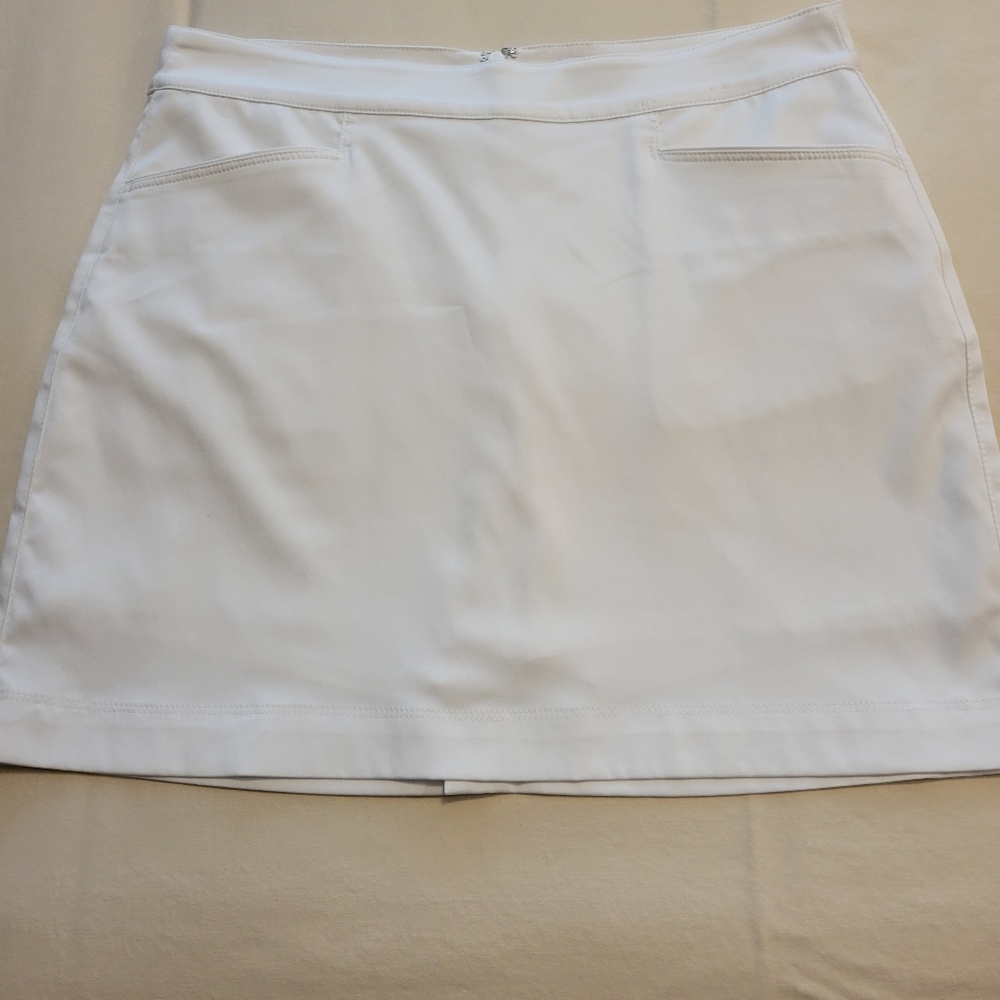 Grand Slam women's golf skort. White. Size 6
